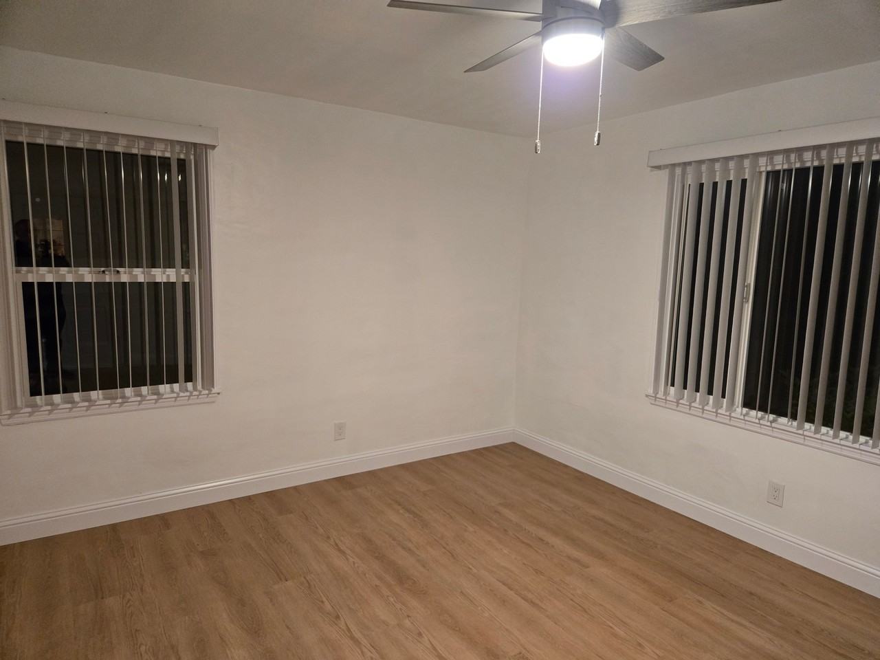 1514 Second Ave - Photo 3 of 8