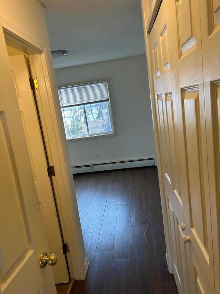 509 Marine Ave #10 - Photo 7 of 11