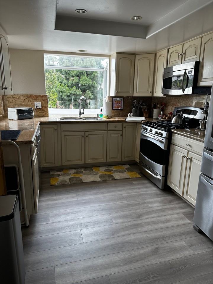 6803 Urubu St - Photo 5 of 19