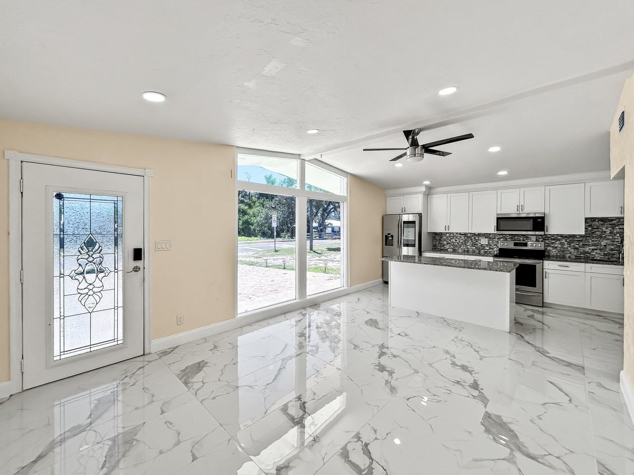 3675 Prudence Dr #B - Photo 3 of 19