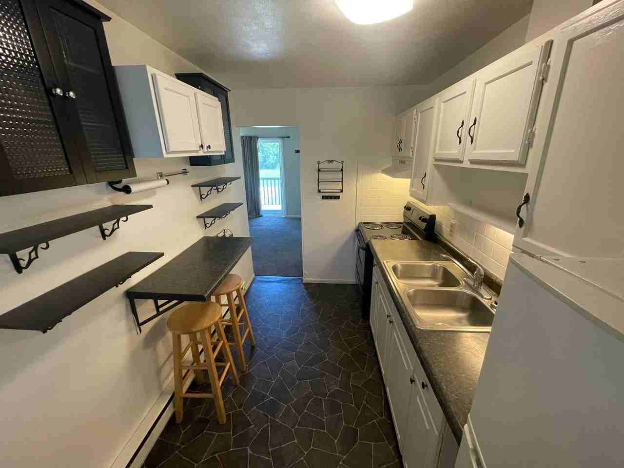 120 Karen St #3 - Photo 5 of 13