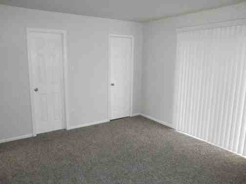 120 Karen St #3 - Photo 6 of 13