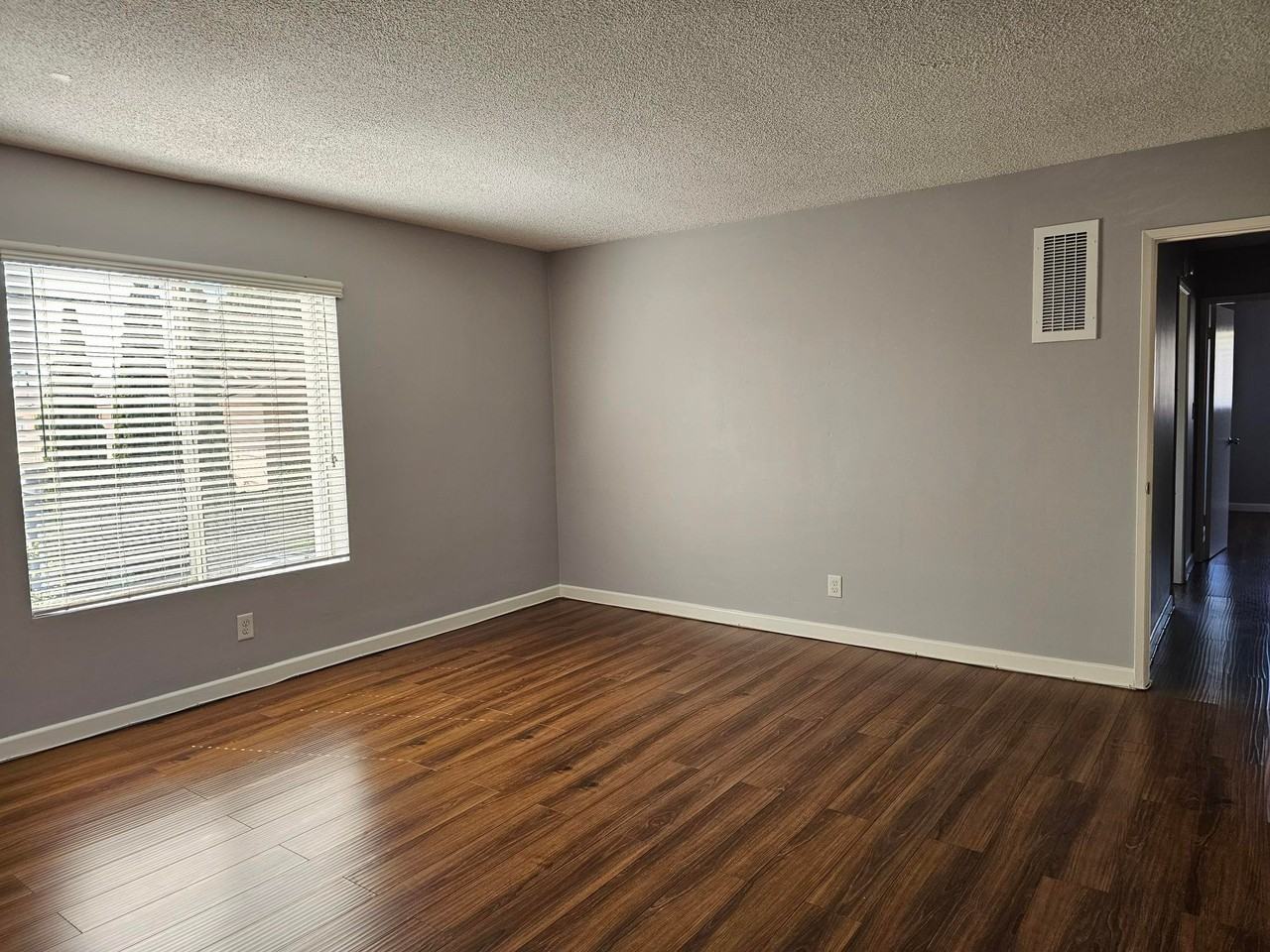 20810 Amie Ave #9 - Photo 7 of 25