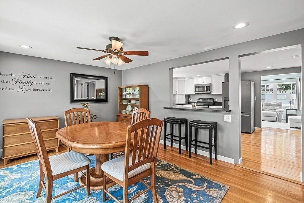 41 Crooker Dr - Photo 5 of 17