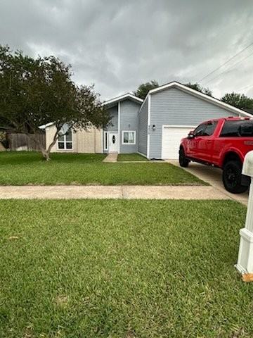 9638 Ravensworth Dr - Photo 2 of 7