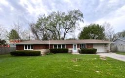 1108 E 9th St #1B - Photo 1 of 1