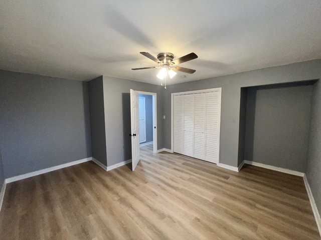 1108 E 9th St #1B - Photo 6 of 16