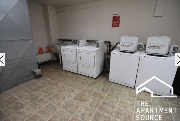 908 W Belmont Ave #2 - Photo 2 of 16