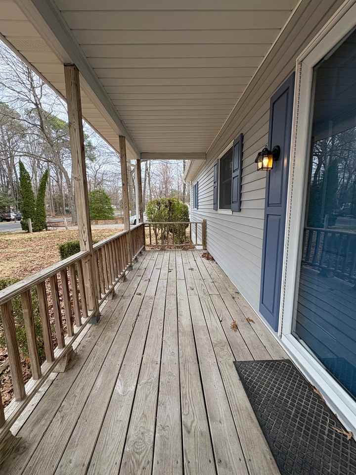 32030 Steele Dr - Photo 2 of 18