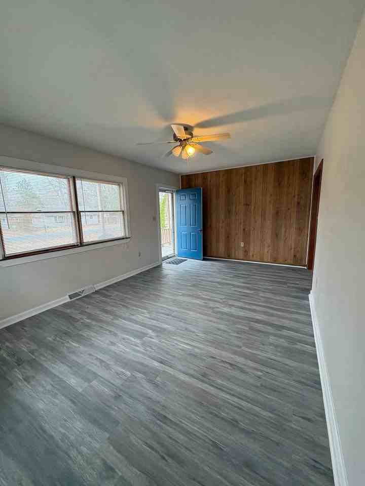 32030 Steele Dr - Photo 5 of 18