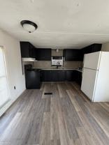 918 Elm St #A - Photo 1 of 1