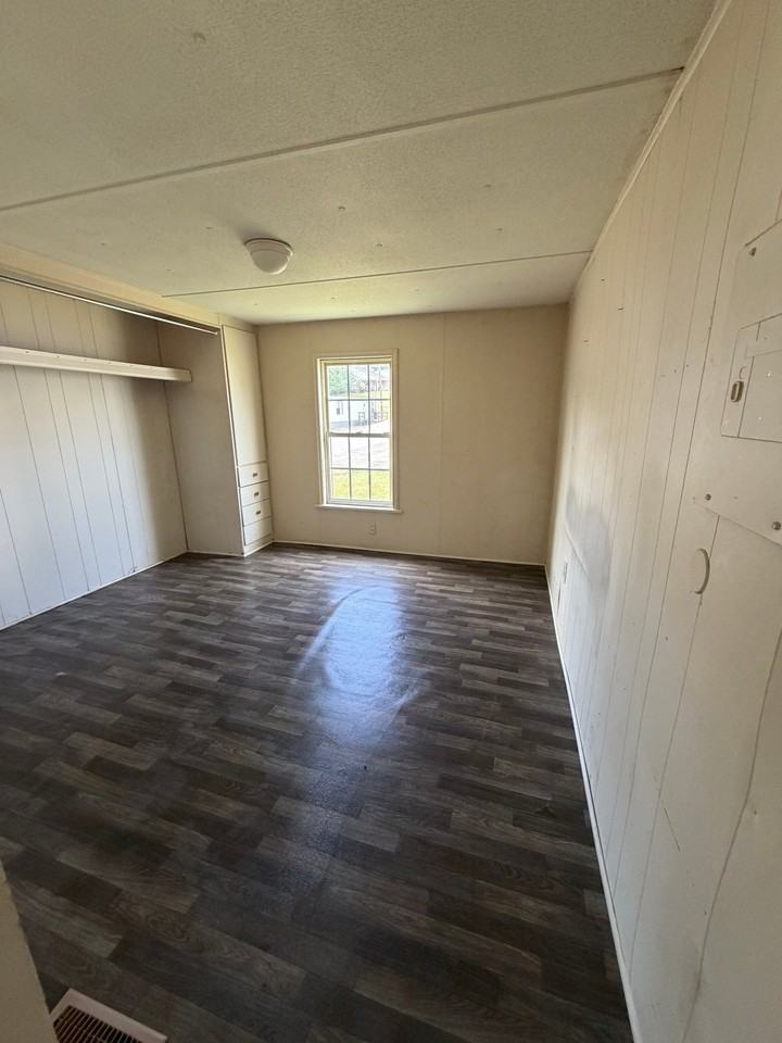 918 Elm St #A - Photo 7 of 7