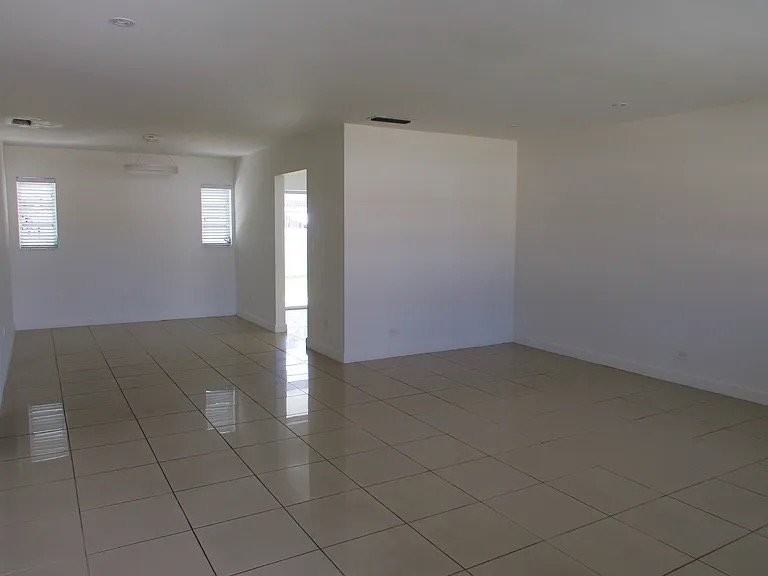 3011 Sw 97th Ct - Photo 2 of 8