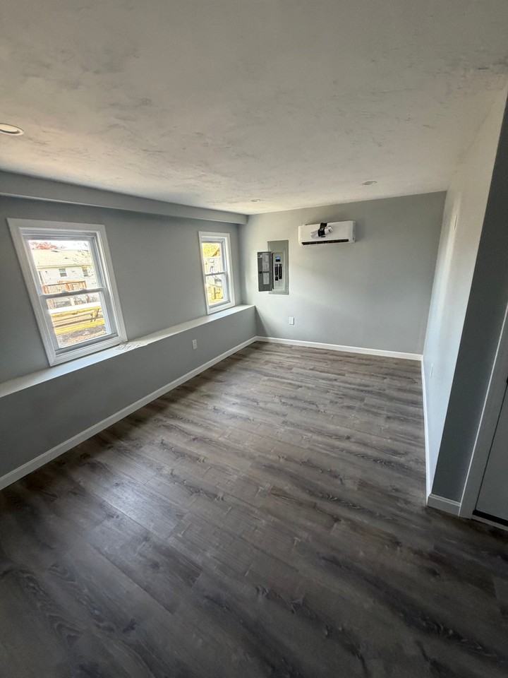 85 Indian Run Rd #1 - Photo 2 of 9