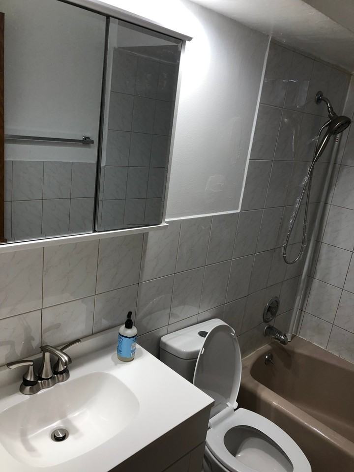 2327 N 73rd Ave #1 - Photo 4 of 10