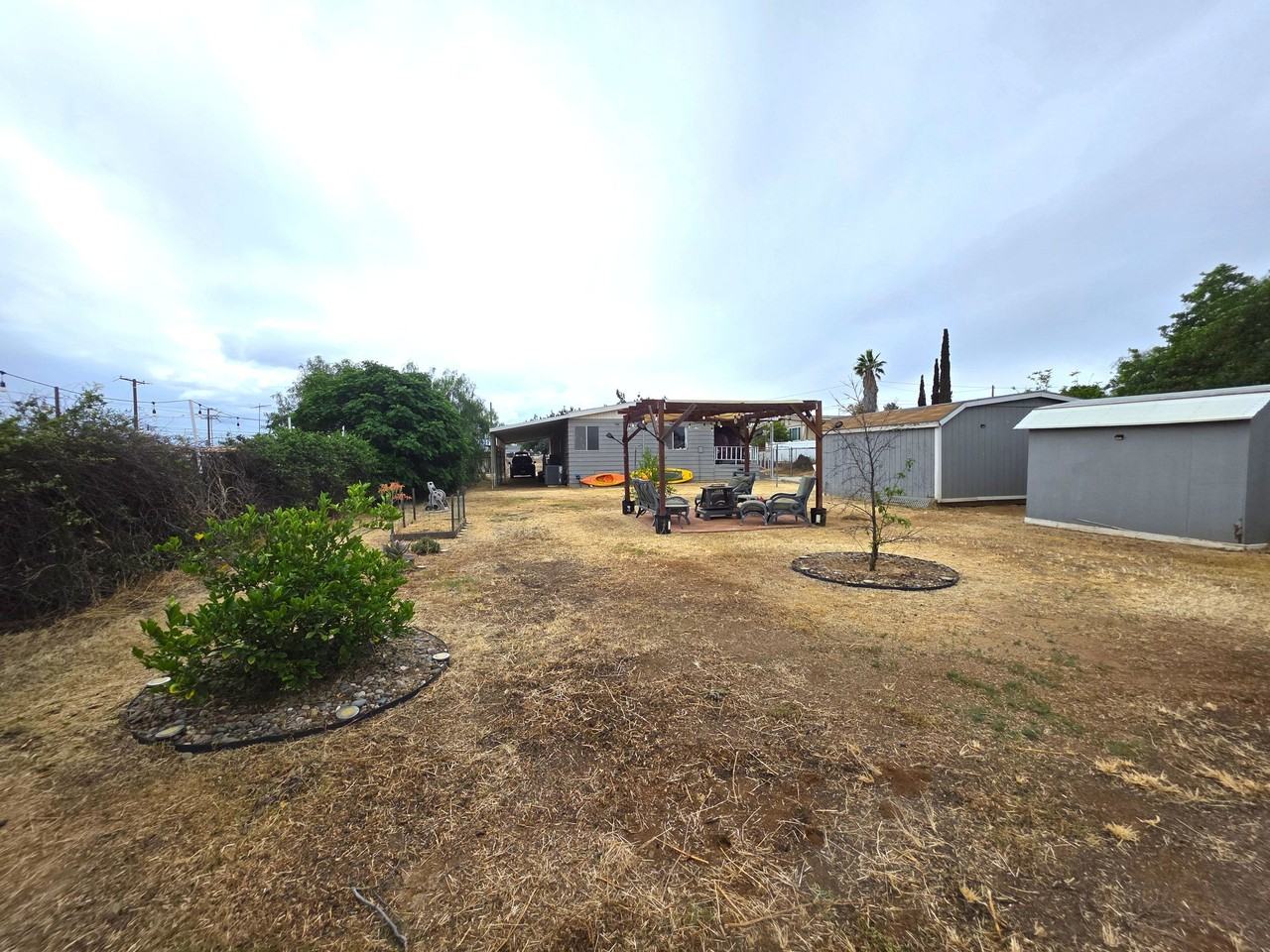 18950 Woodcrest Ln - Photo 4 of 15