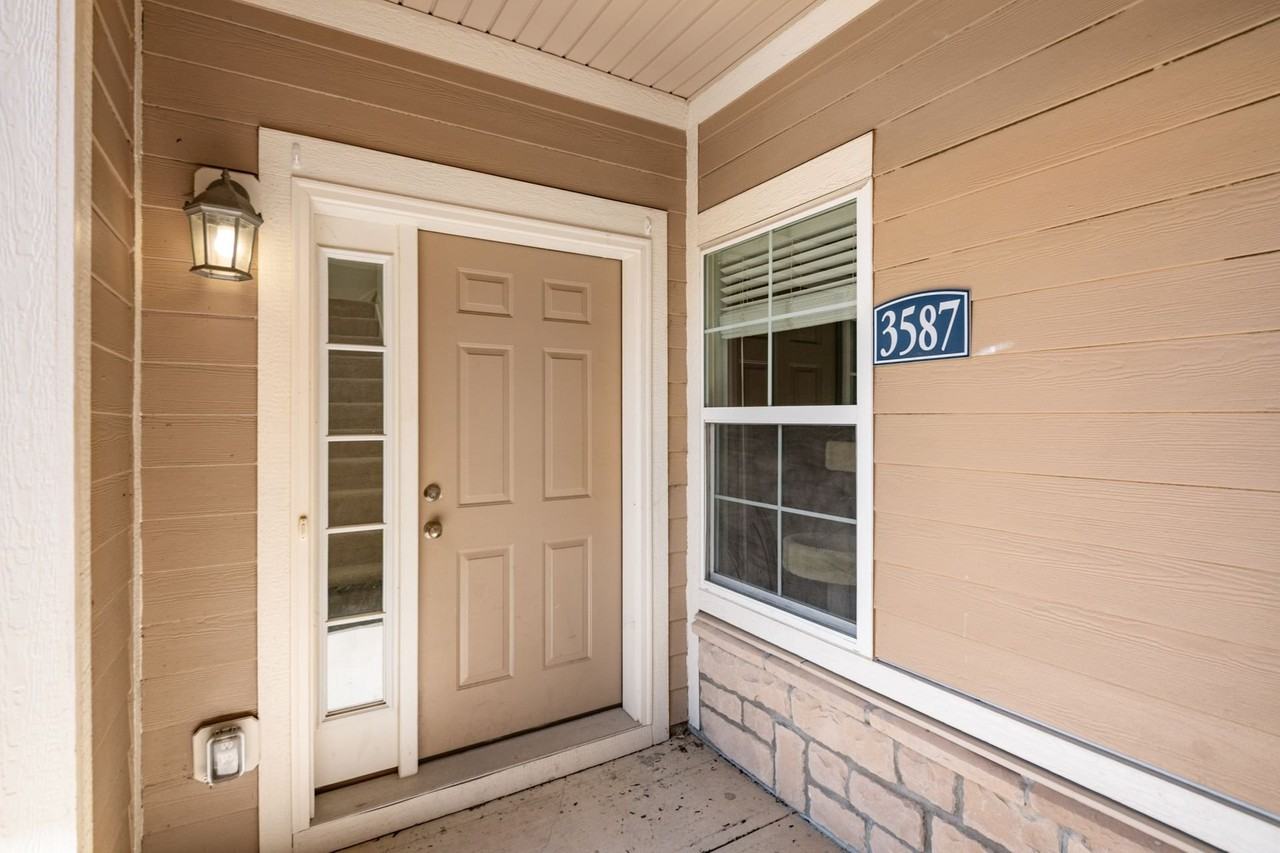 3587 Evelynton Ave - Photo 5 of 46