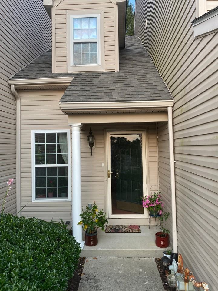 4150 Roth Farm Village Cir - Photo 2 of 20