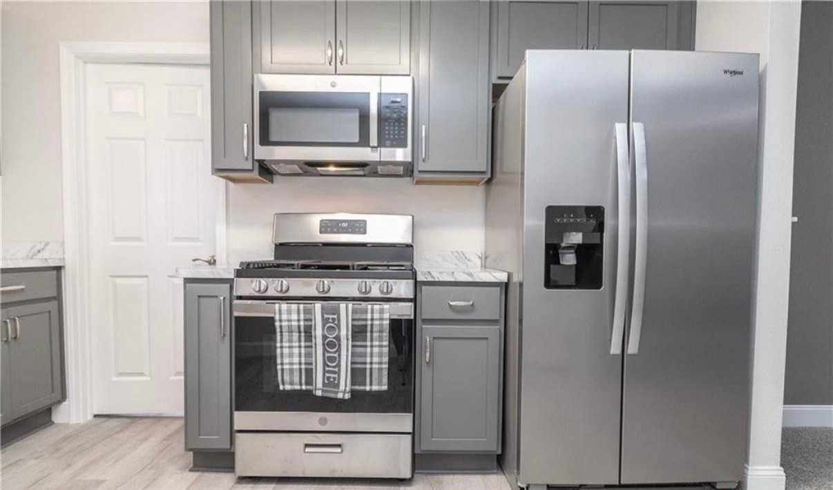 915 Rimer Dr #A - Photo 6 of 12