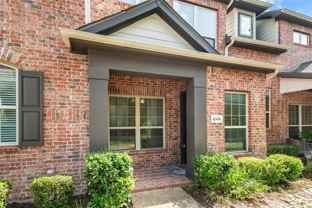 4245 Swan Forest Dr #B - Photo 1 of 1