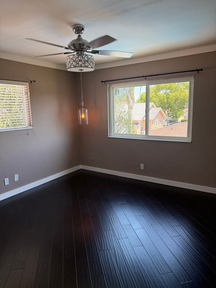 1119 Sonora Ave - Photo 2 of 10