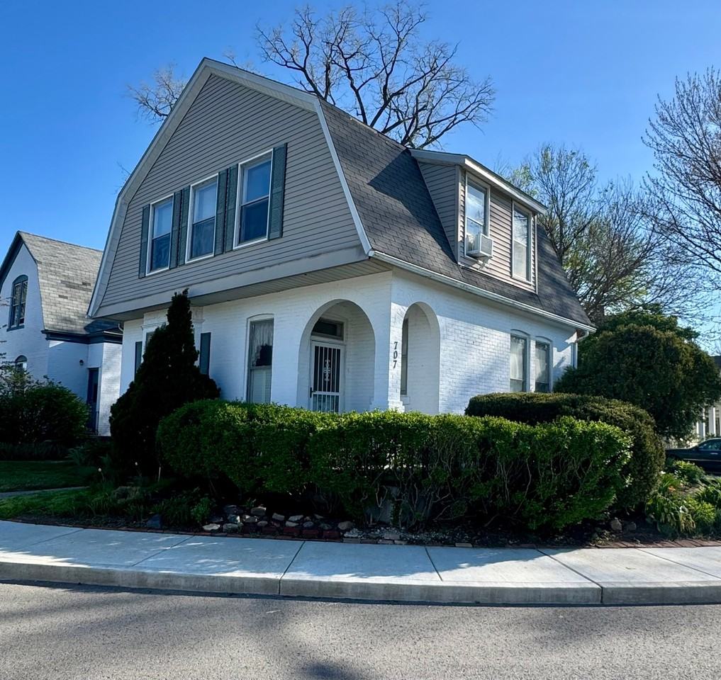 707 Edgewater Ave #2 - Photo 2 of 10