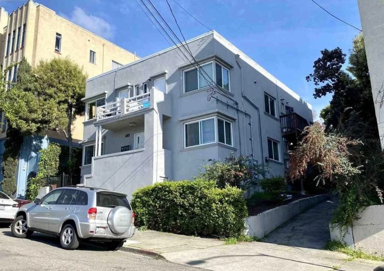 1914 6th Ave #2 - Photo 2 of 16