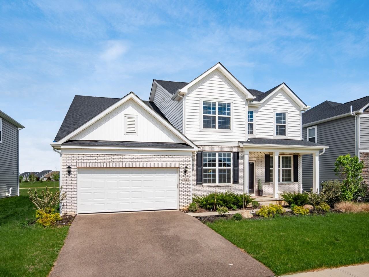 274 Cambie Dr - Photo 2 of 50