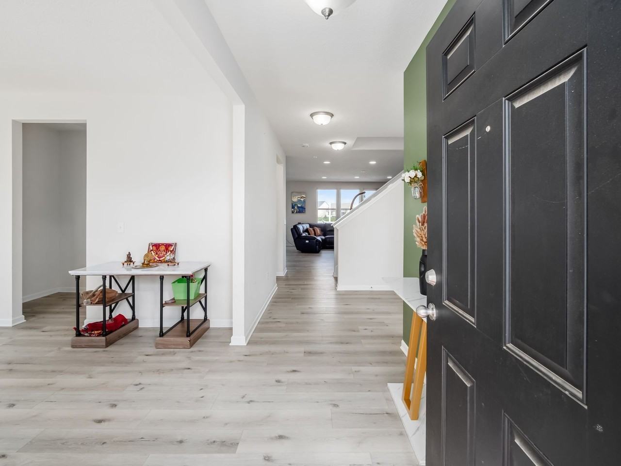 274 Cambie Dr - Photo 7 of 50