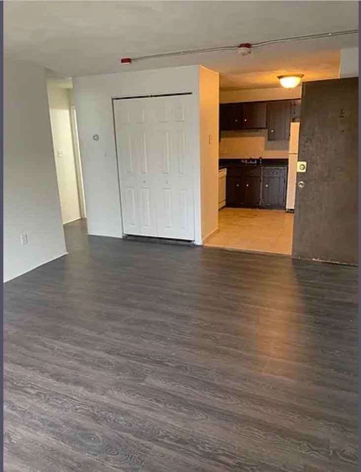 121 Whipple St #20 - Photo 5 of 7