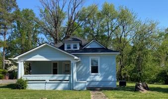 featured image of 1105 Ewing Blvd