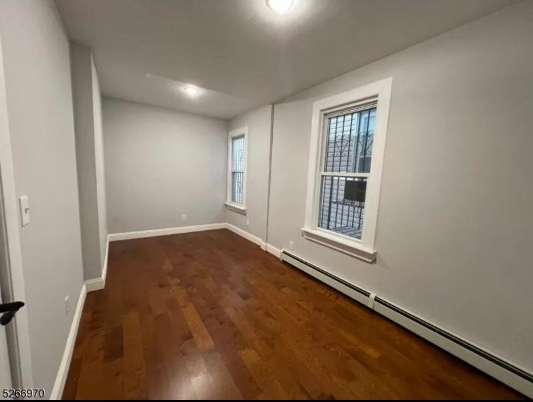 508 Fulton St #1 - Photo 5 of 11