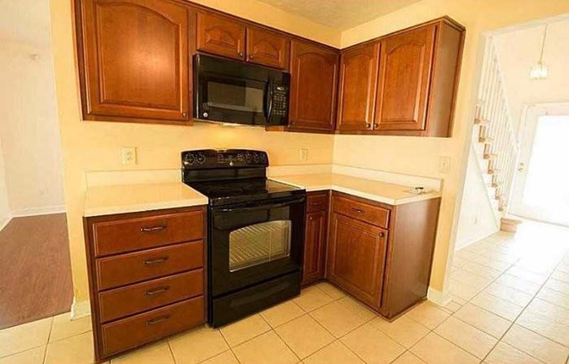 705 Wagons Way - Photo 5 of 20