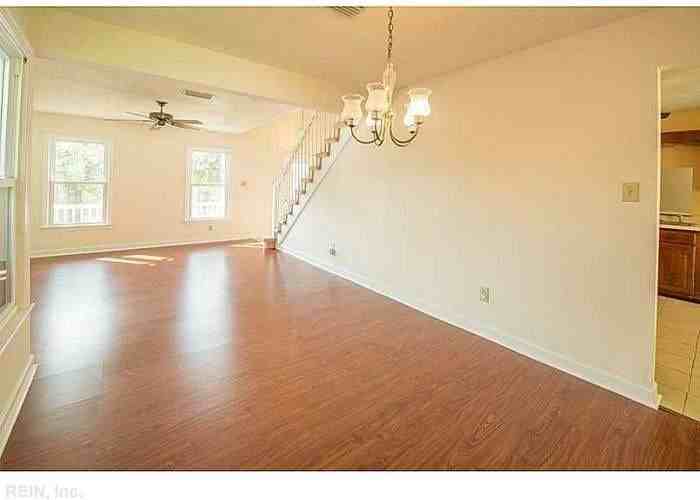 705 Wagons Way - Photo 7 of 20