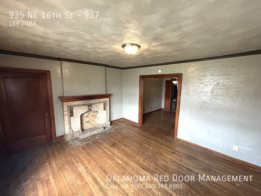937 Ne 16th St #937 - Photo 3 of 13