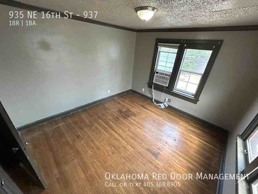 937 Ne 16th St #937 - Photo 5 of 13