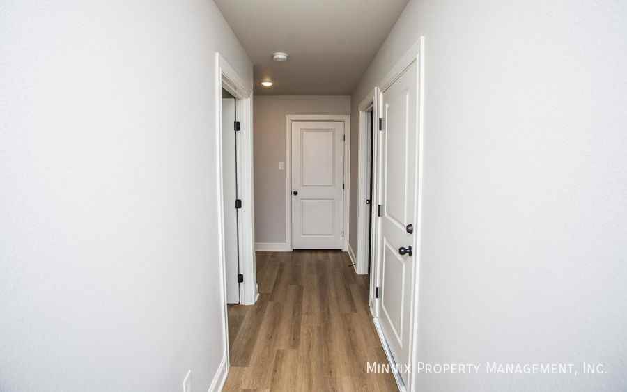 2550 137th St - Photo 5 of 46