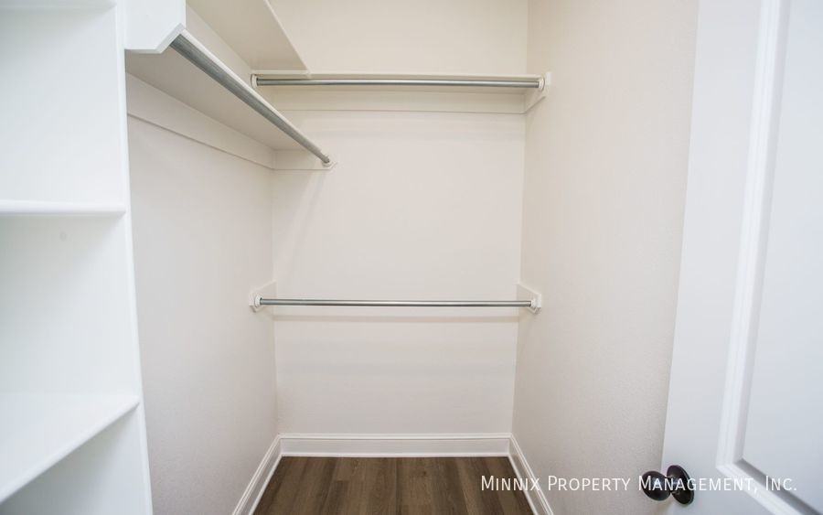 2550 137th St - Photo 6 of 46