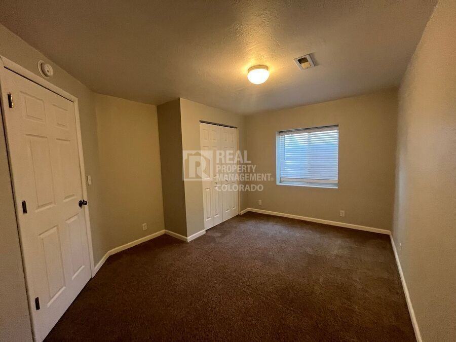 1144 E 5th St - Photo 5 of 12