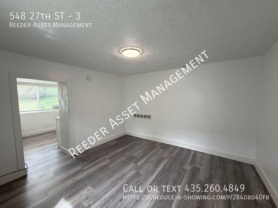 548 27th St #3 - Photo 6 of 8