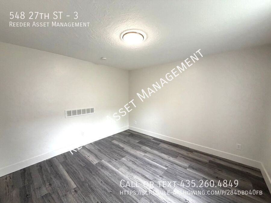 548 27th St #3 - Photo 7 of 8