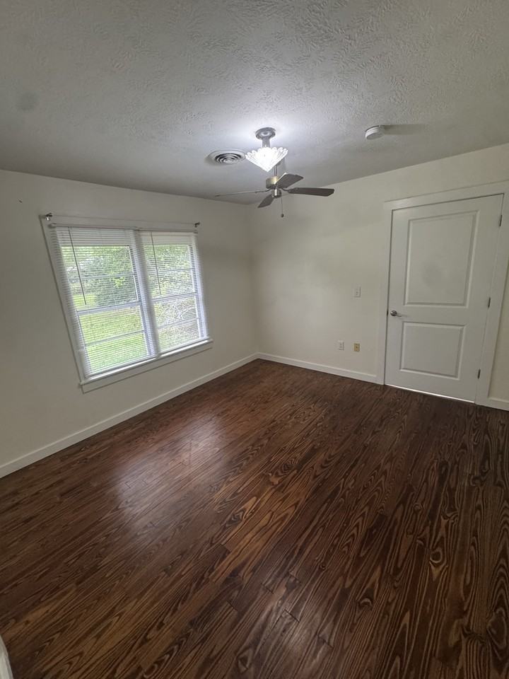 5795 Fm - Photo 4 of 37