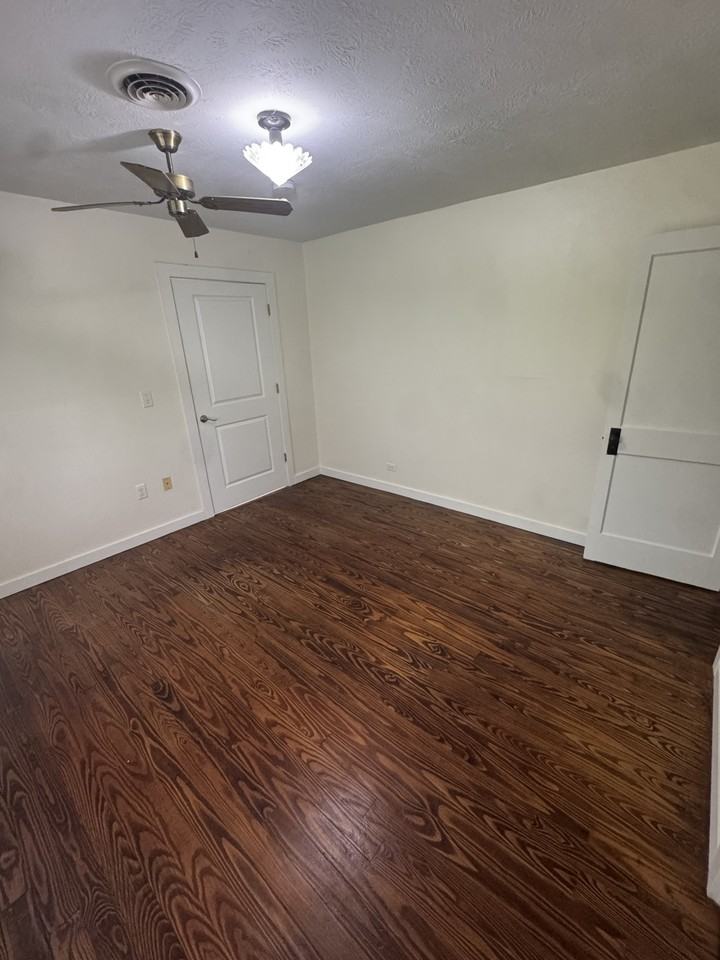 5795 Fm - Photo 2 of 37