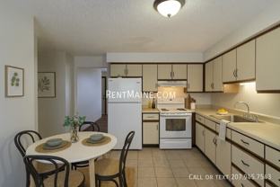 2 Hartley St #8 - Photo 1 of 1