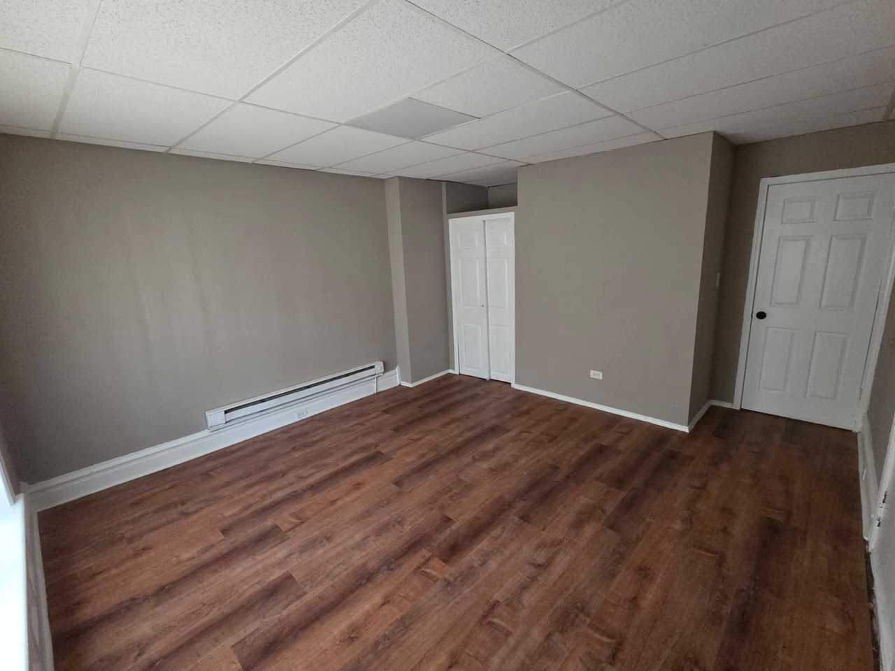 334 N 9th St #1 - Photo 5 of 12