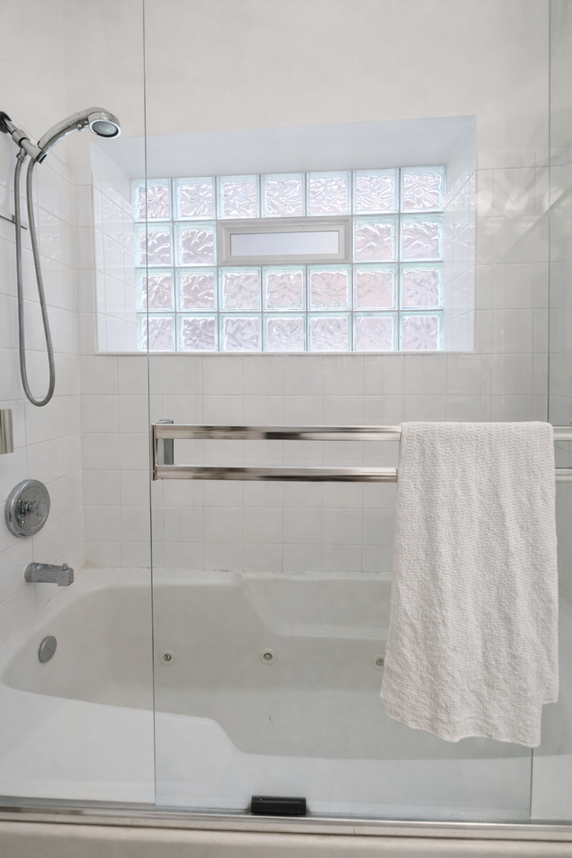 4233 N Kenmore Ave #GN - Photo 6 of 8