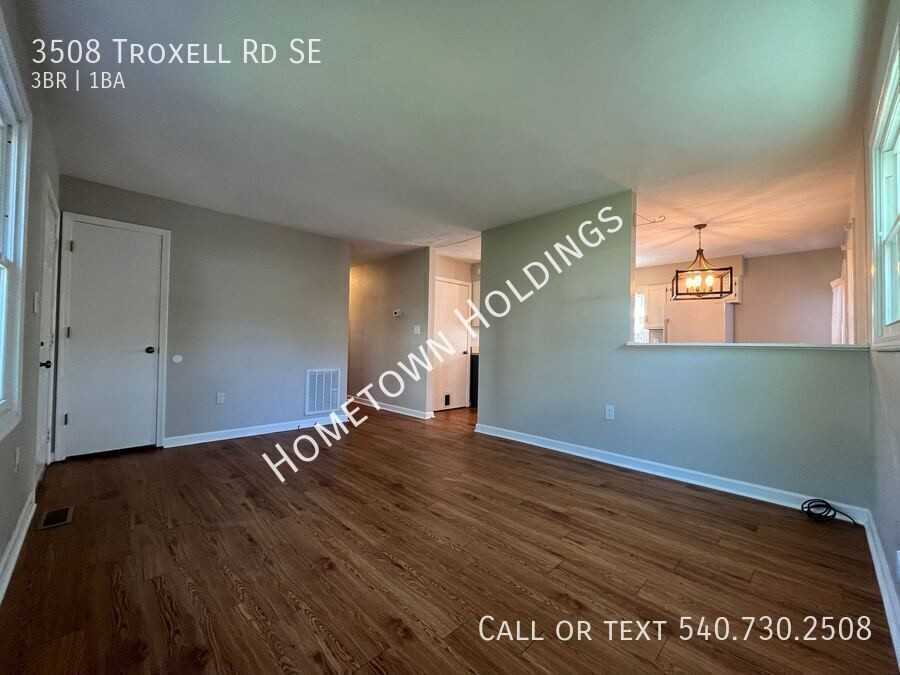 3508 Troxell Rd Se - Photo 3 of 13