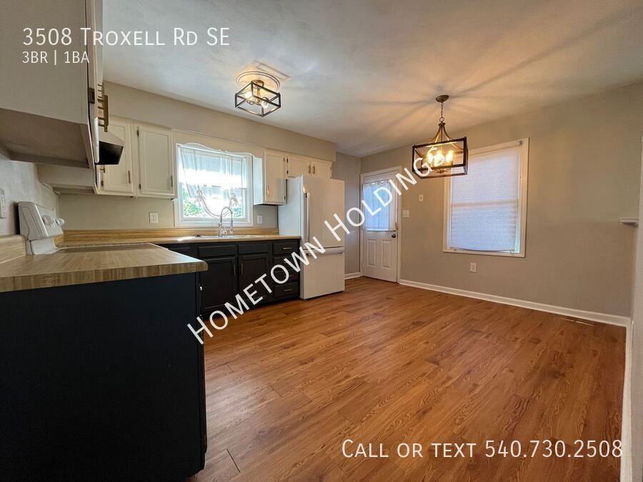 3508 Troxell Rd Se - Photo 4 of 13