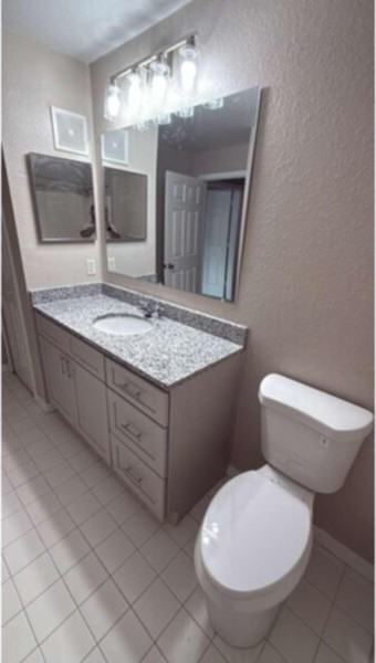 5471 Vineland Rd #7201 - Photo 7 of 7