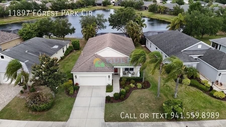 11897 Forest Park Cir - Photo 2 of 31